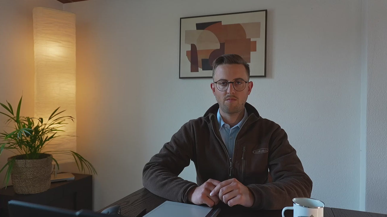 Video: Nicola Schwendimann spricht über die Herausforderungen bei Kundenakquise und -kommunikation, zeigt ein System zur gezielten Ansprache neuer Kunden und zur Automatisierung der Bestandskundenpflege und lädt dazu ein, das Analyseformular für eine persönliche Video-Analyse und Service-Beschreibung auszufüllen.